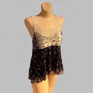 No Boundaries Crochet Camisole Top Tres Cool M